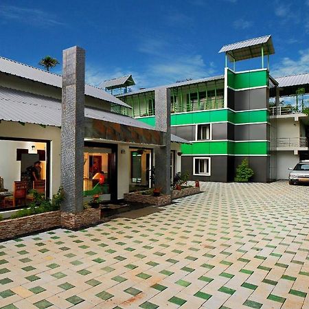 Thekkady Spice Valley Holiday Hotel Exterior photo